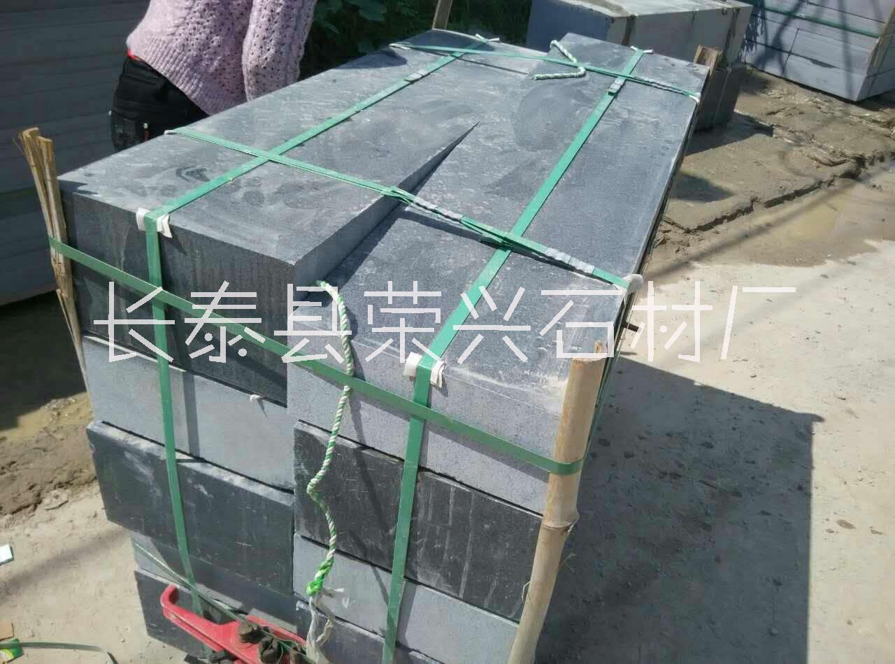 芝麻黑產(chǎn)地哪里有 福建老礦芝麻黑654供應(yīng)