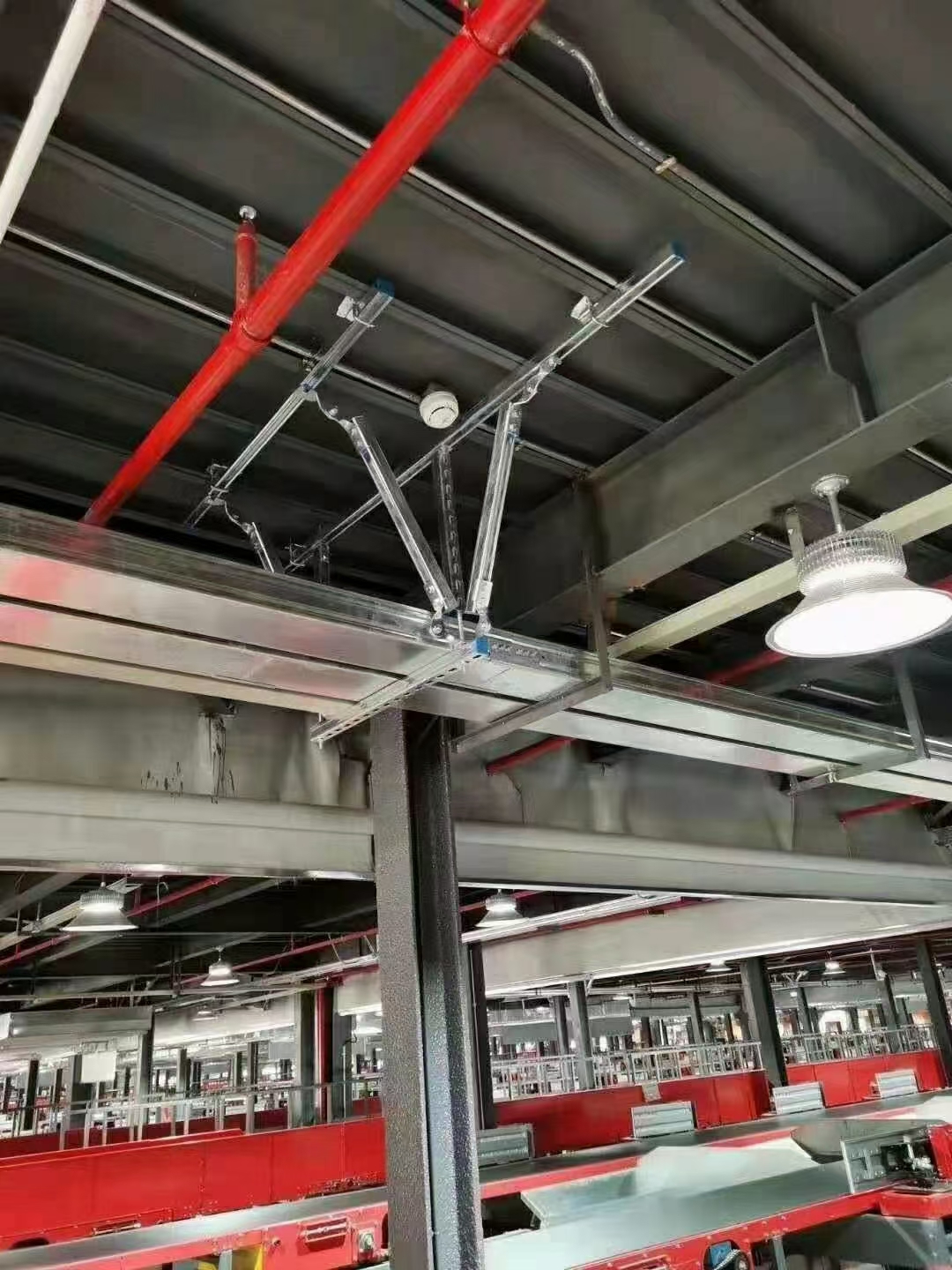 C型鋼 光伏支架 管廊托臂