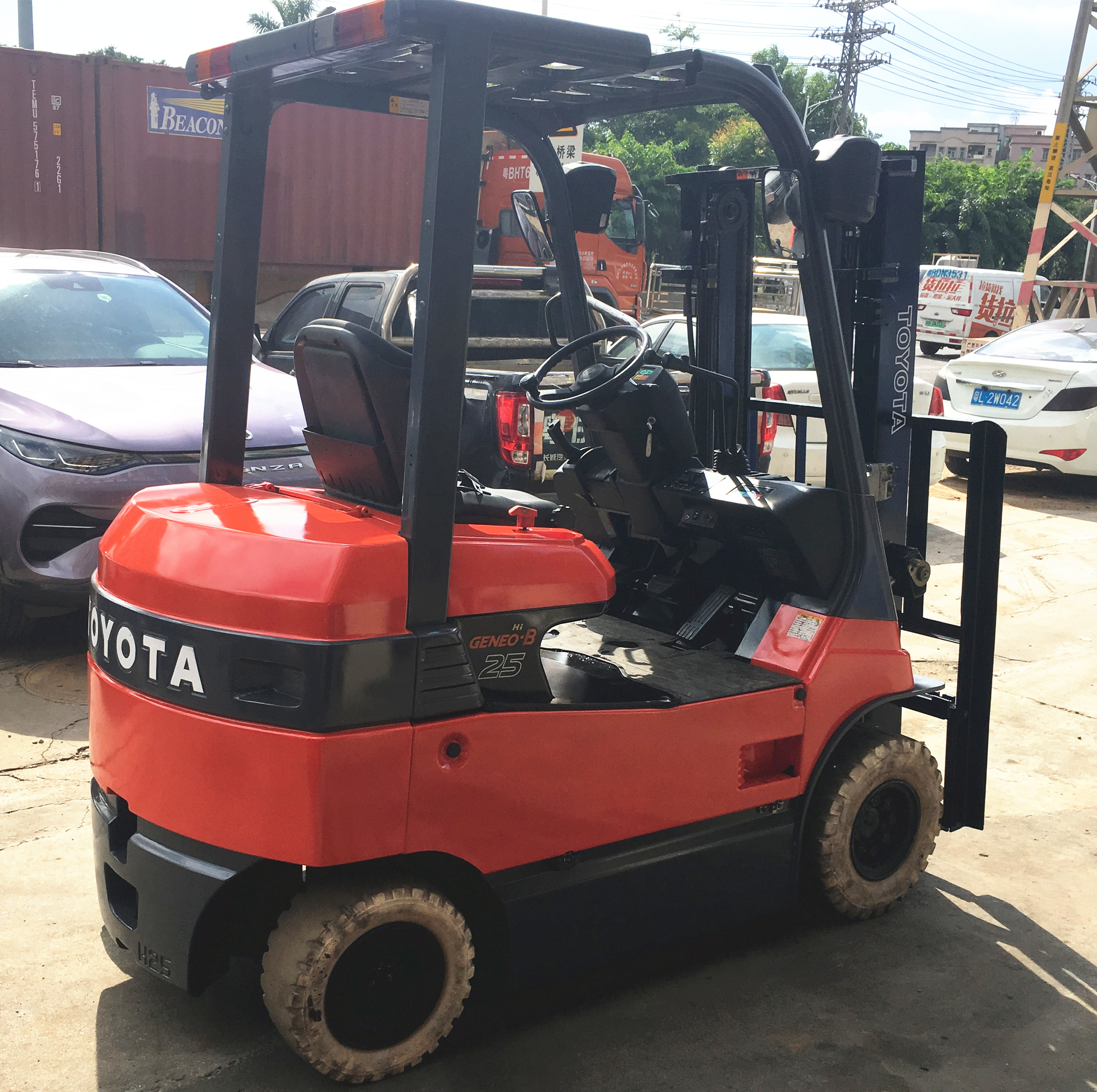 二手2.5噸豐田電動(dòng)叉車出租 豐田叉車出租