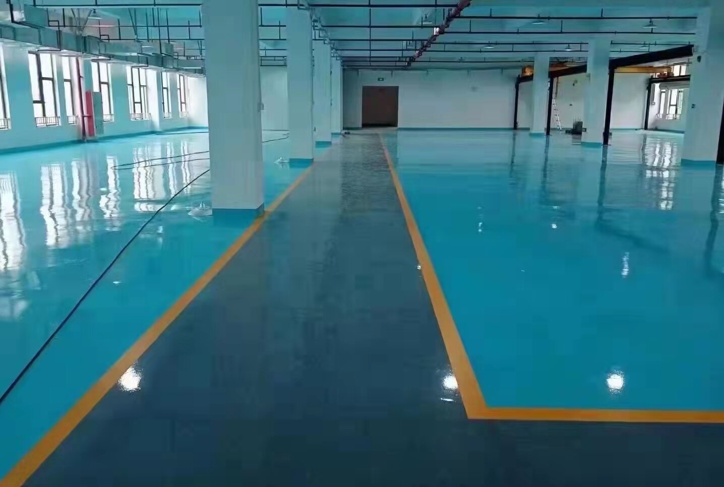 濰坊樹脂環(huán)氧地坪工藝臨朐昌邑車間環(huán)氧平涂地坪施工要點 濰坊樹脂環(huán)氧地坪工藝車間地坪漆