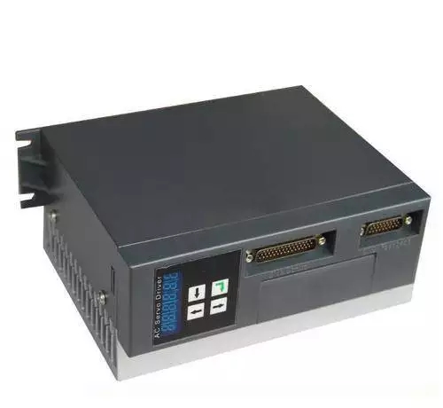 全新日本安川伺服驅動器 SGDV-780A01A價格