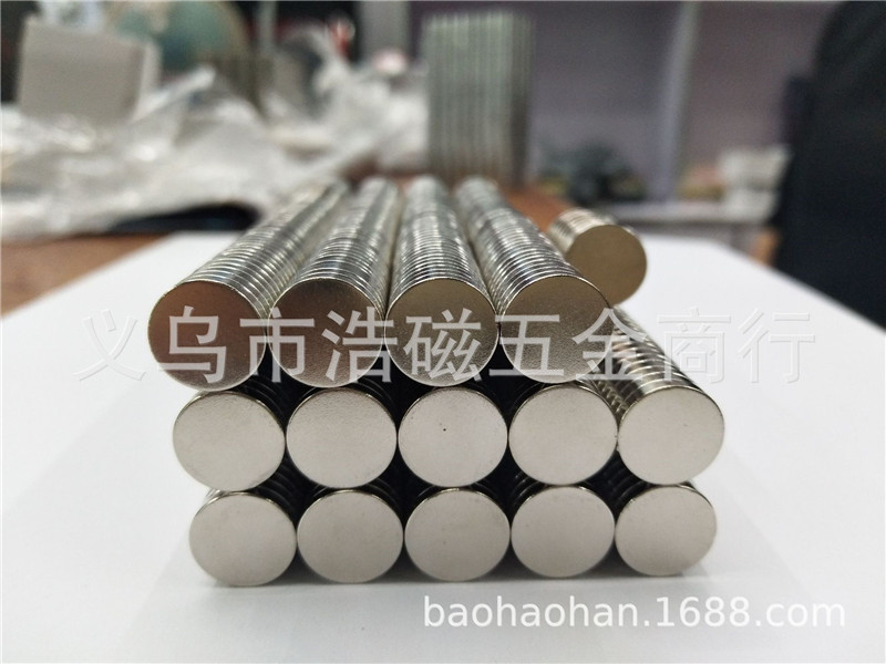 供應(yīng)釹鐵硼磁鐵廠家，釹鐵硼磁鐵定制生產(chǎn)銷售，釹鐵硼磁鐵價格