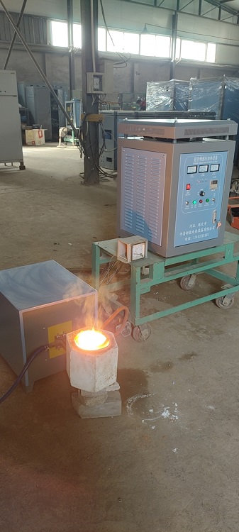 中清新能 超音頻熔煉設(shè)備