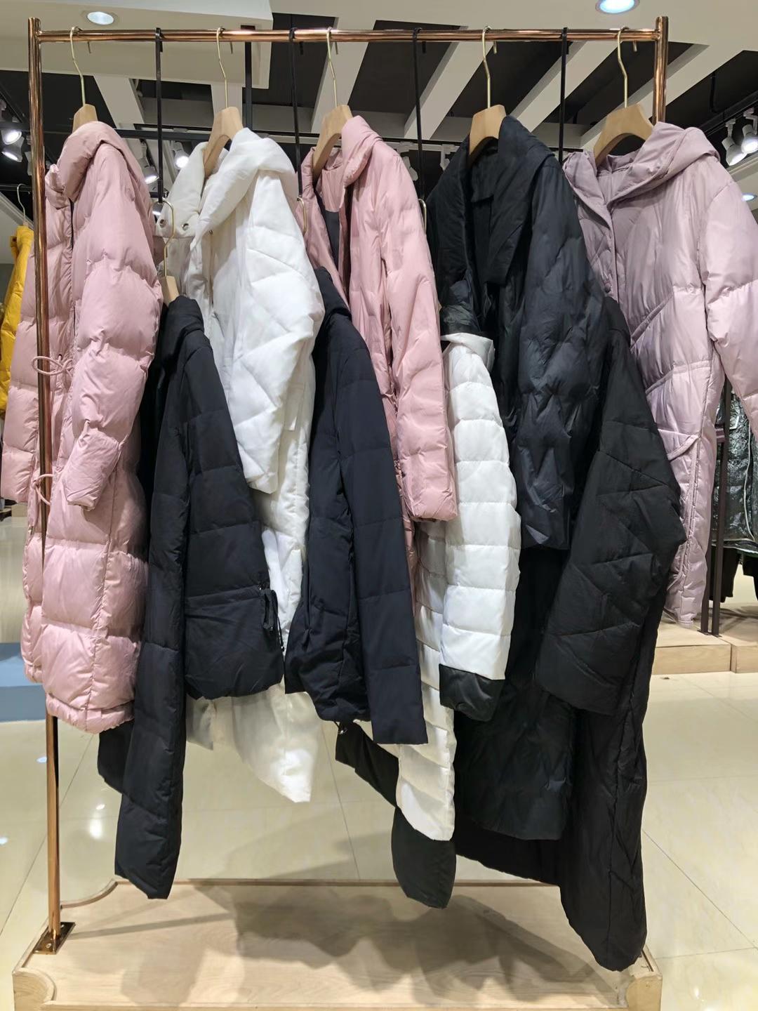 高 檔女裝品牌珂朵蕾姆2021冬