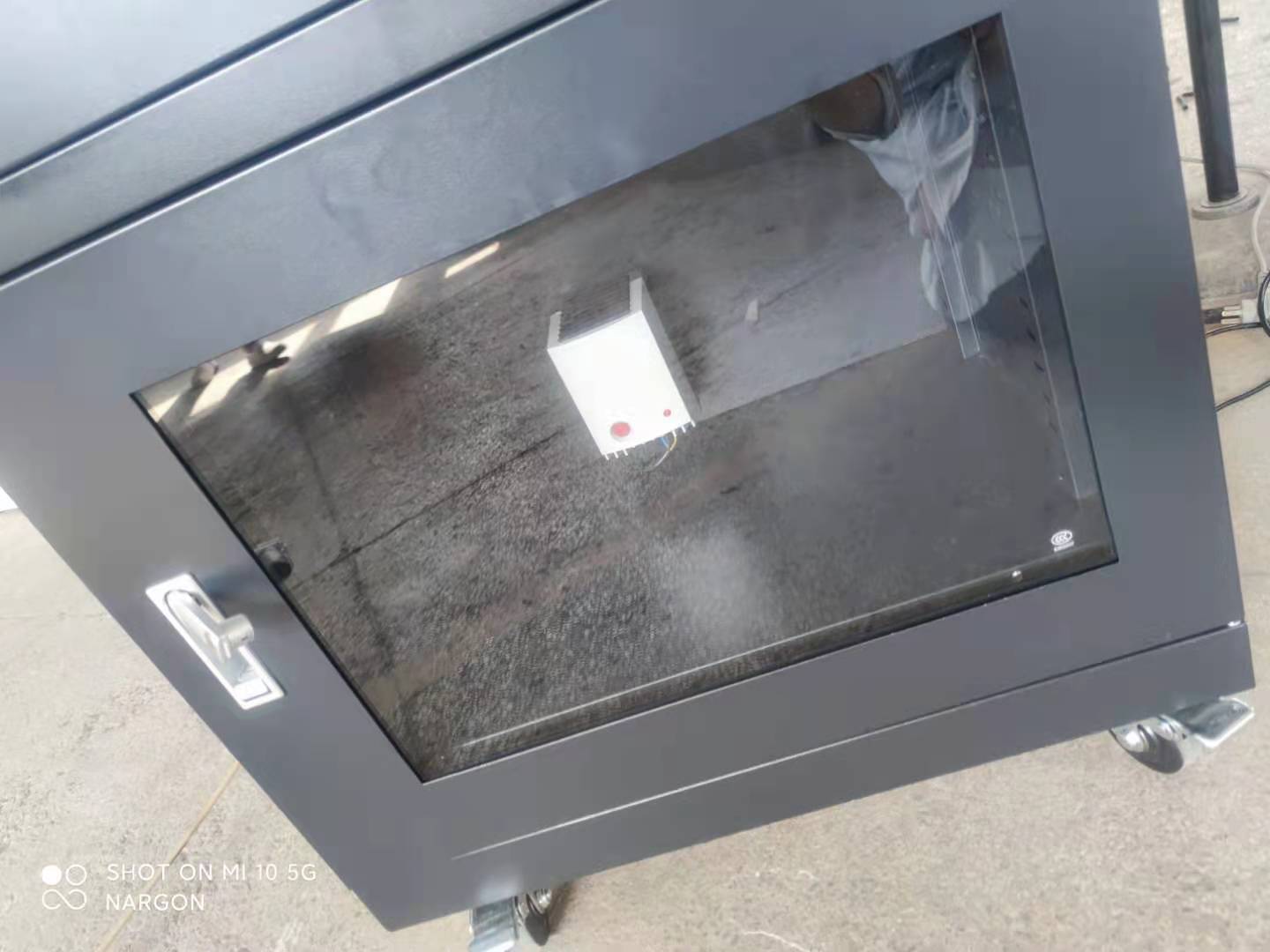 NMT542加溫防潮箱  電子防潮箱使用 蘇州電子防潮箱 電子防潮箱生產(chǎn)廠家