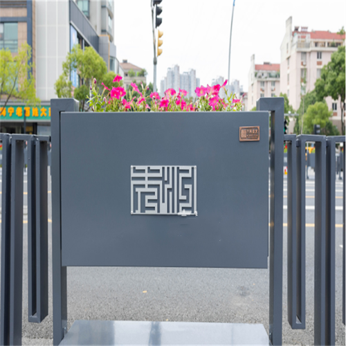 不銹鋼花箱戶外新款不銹鋼鐵藝護(hù)欄組合花箱花槽市政道路隔離隔斷城市綠化 不銹鋼花箱花盆