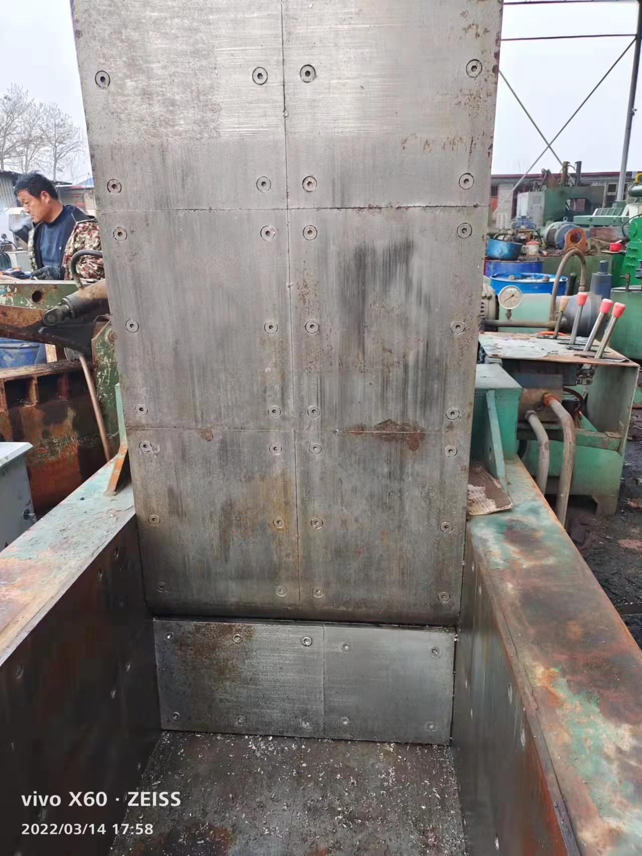 回收各種液壓打包機(jī) 回收壓塊機(jī)