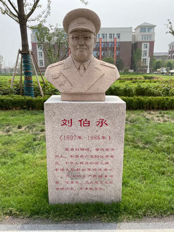 石雕人物批發(fā)價(jià)格  石雕人物加工廠