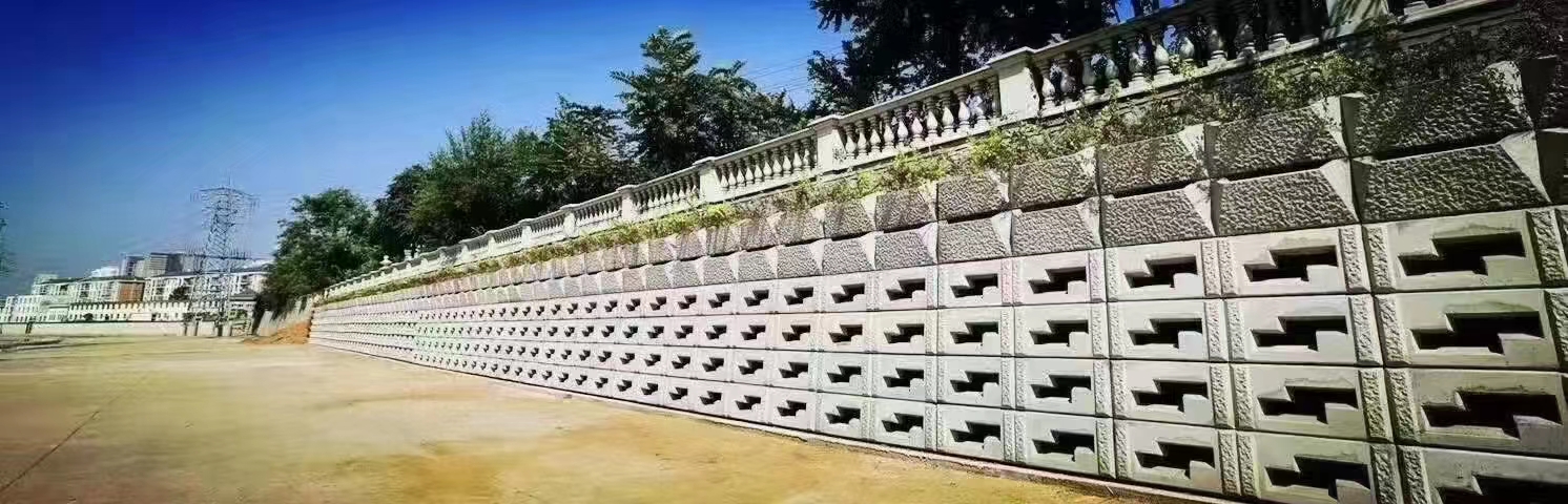 河南階梯生態(tài)護坡磚供應(yīng)商，階梯生態(tài)護坡磚價錢，階梯生態(tài)護坡磚廠價出售