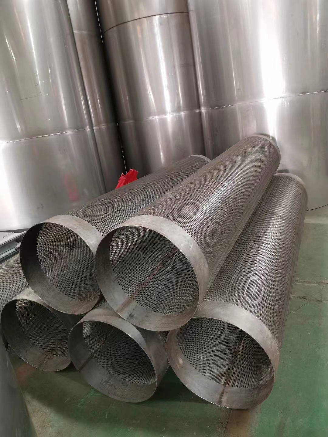 江西縷空風(fēng)管生產(chǎn)廠家，縷空風(fēng)管批發(fā)價，縷空風(fēng)管供應(yīng)商
