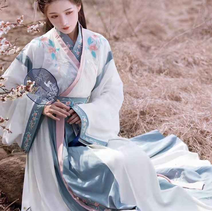 出租禮服西裝婚紗古裝話劇服 歐式