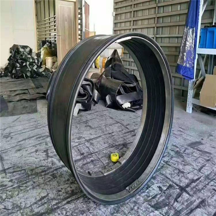 不開挖管道局部樹脂固化修復(fù) 市政管道塌陷鋼套圈修復(fù)