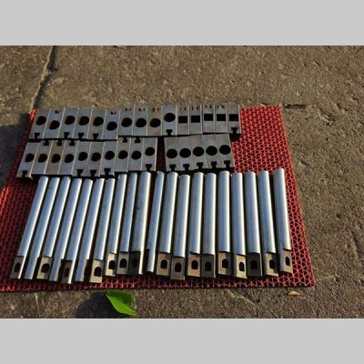 沖孔沖孔機(jī)模具生產(chǎn)廠家   沖孔機(jī)模具哪里有