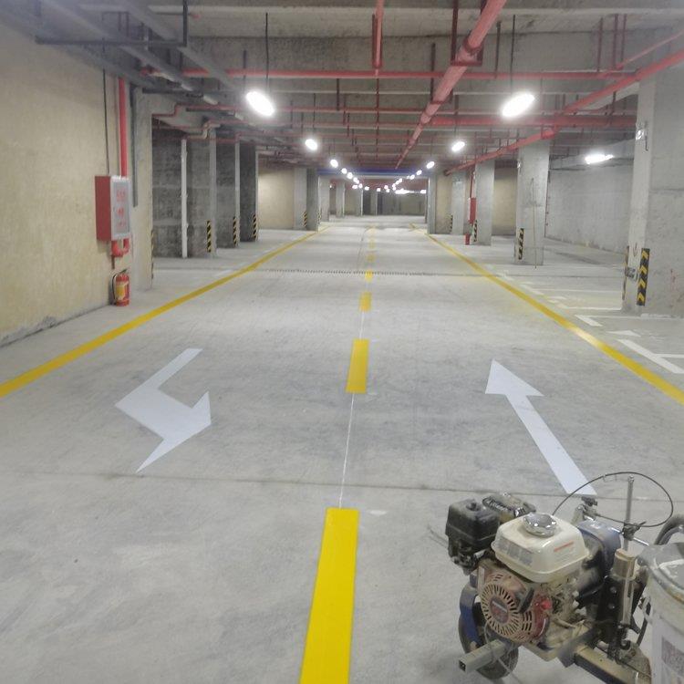 承接地下車庫劃線 停車位標線 噴涂道路標線 路暢交通 承接地下車庫劃線施工方案 晨恒交通
