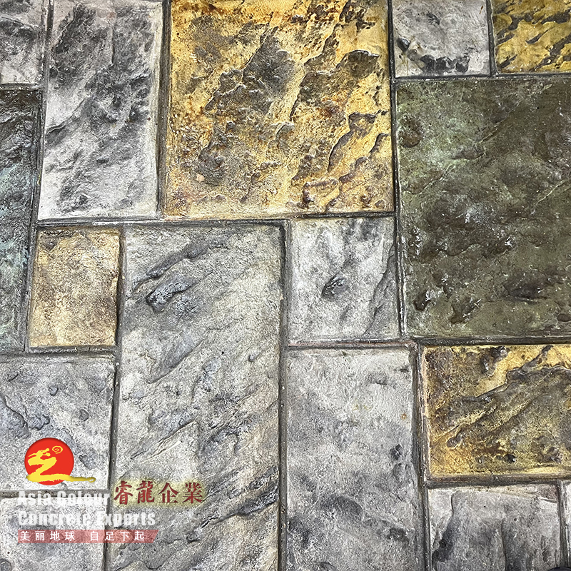 湖北蘄春彩色透水砼壓印路面亨龍?zhí)峁┌咐?壓花壓印路面