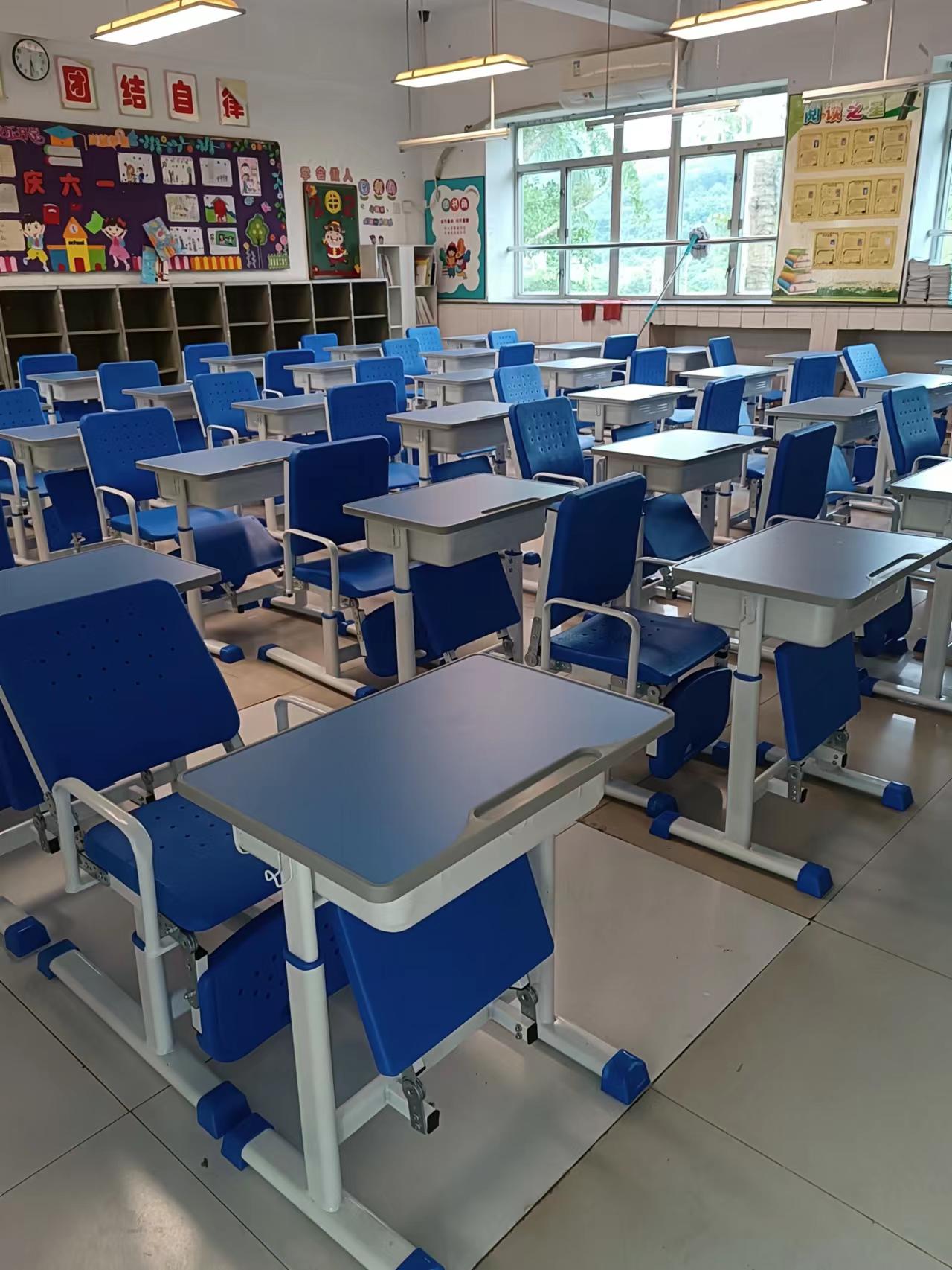 多功能桌椅一體化課桌 深圳小學生單人可變午休床 中小學生午休課桌椅 小學生用課桌椅批發(fā)廠家