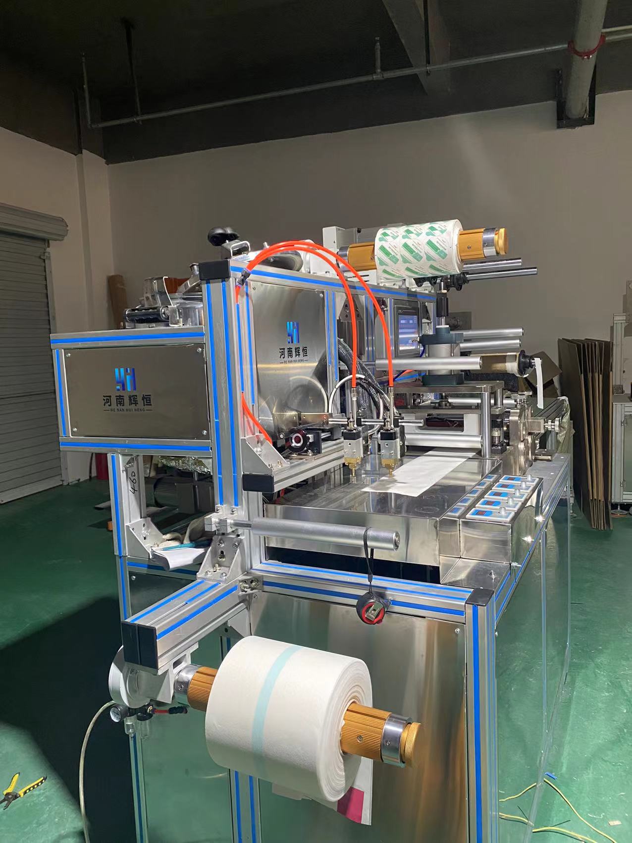 河南全自動膏藥滴注機(jī)廠家，報(bào)價(jià)，批發(fā)【河南輝恒機(jī)電設(shè)備有限公司】膏藥機(jī)廠家 全自動膏藥滴注線，