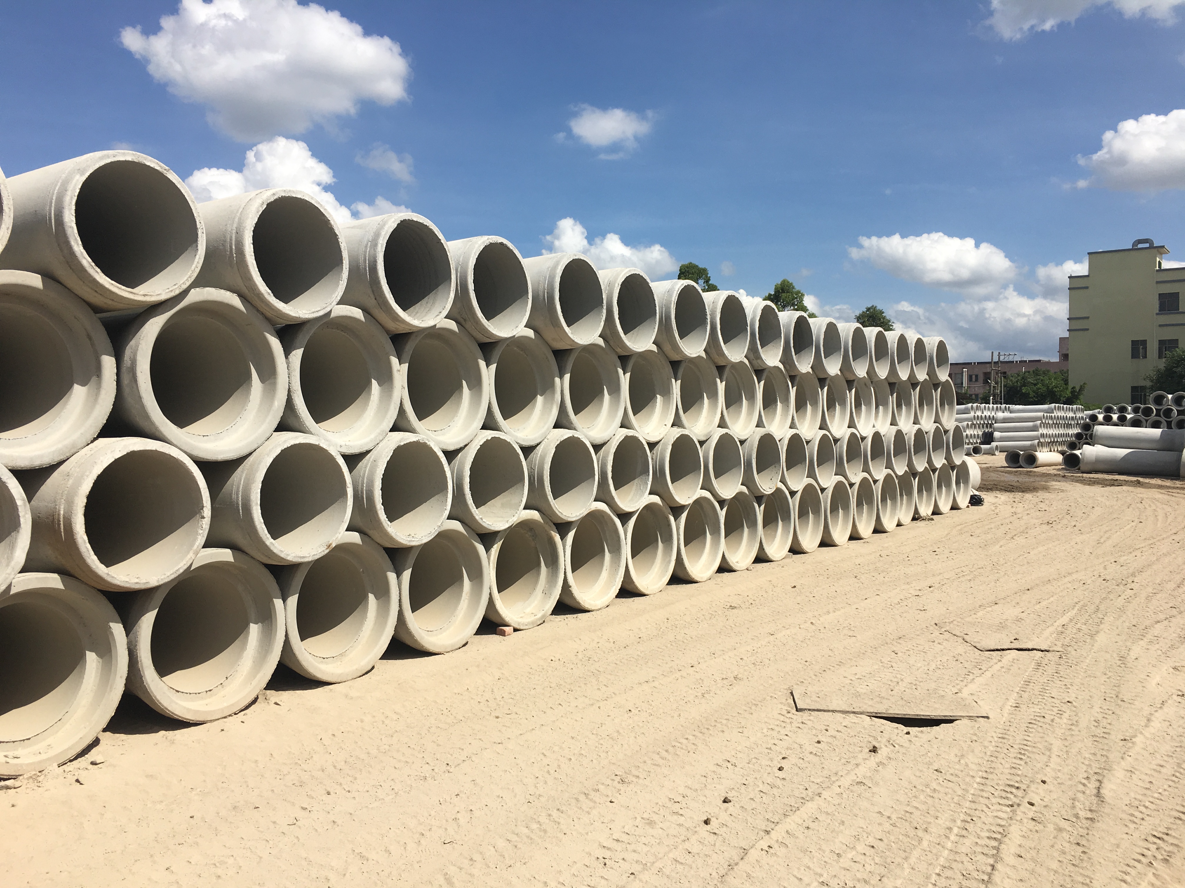 惠州二級水泥排水管批發(fā) 鋼筋混凝土管道 防腐防滲漏