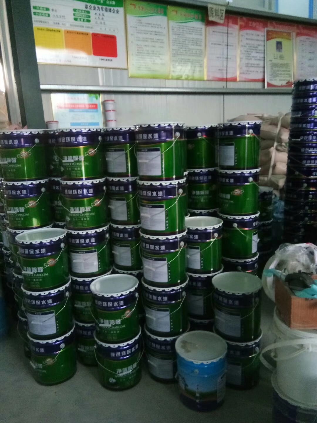 外墻乳膠漆 環(huán)保涂料 外墻涂料 各色乳膠漆 耐候外墻漆 彈性外墻漆  歡迎來電訂購