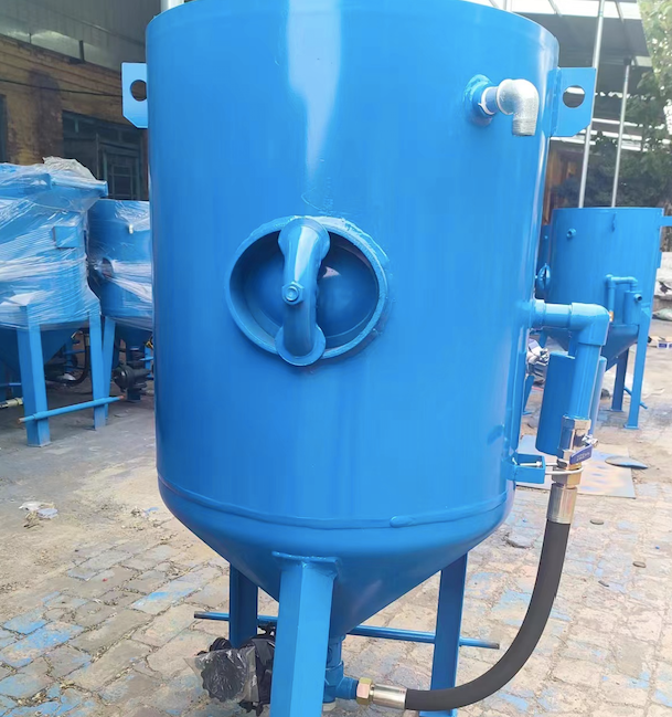 供應(yīng)移動噴砂罐 移動噴砂機(jī)，小型噴砂罐，小型噴砂機(jī)