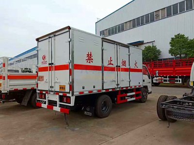 常州到馬鞍山公路運(yùn)輸 危險(xiǎn)品物流 整車運(yùn)輸 大件運(yùn)輸 常州到馬鞍山危險(xiǎn)品運(yùn)輸