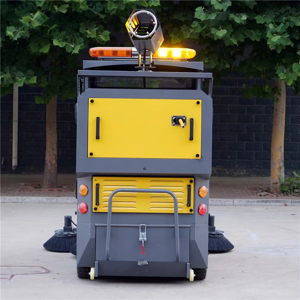 輝煌2200電動(dòng)掃路車(chē) 電動(dòng)掃路車(chē)廠(chǎng)家