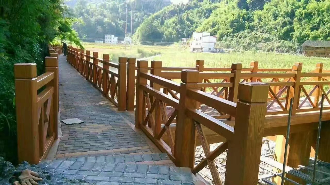東莞河道仿木護欄安裝-廠家價格-供貨商-廠家報價【東莞市松樹林環(huán)保建材有限公司】
