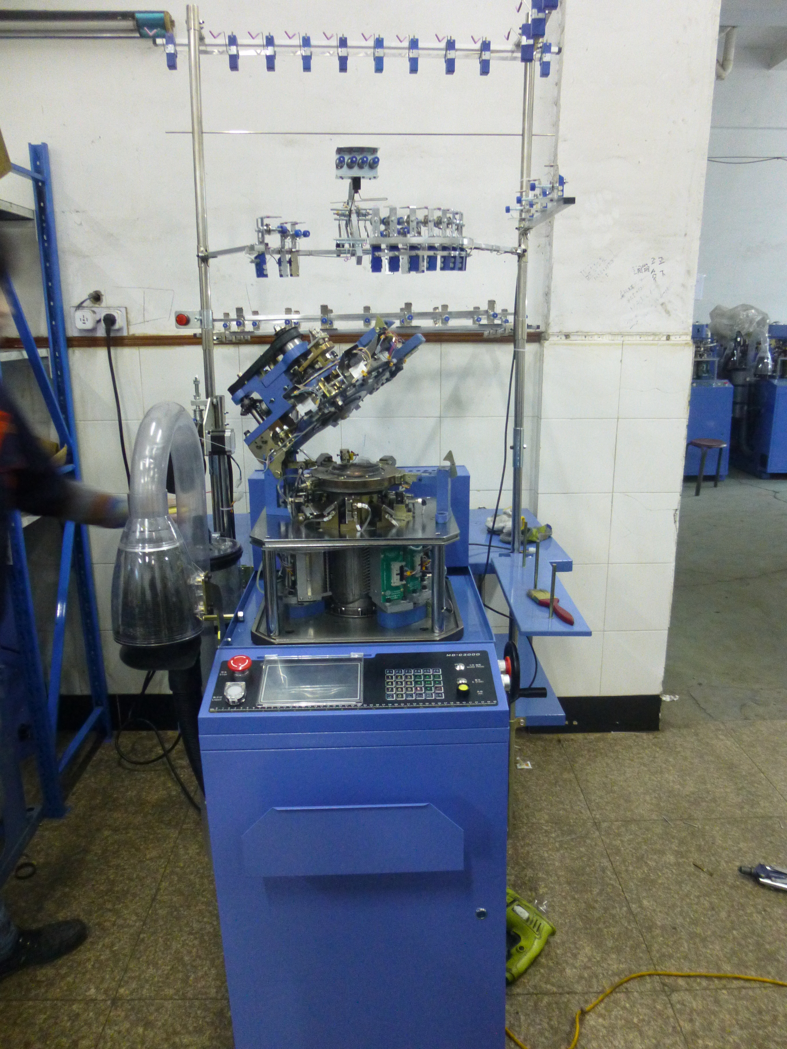 浙江豐豐4.5寸大口徑全電腦襪機(jī)生產(chǎn)廠家-批發(fā)-供應(yīng)商-哪家好【浙江來(lái)豐機(jī)電有限公司】