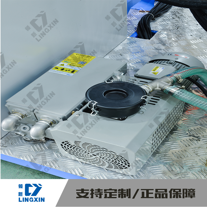 供應聚氨酯膠輥彈性體澆注機聚氨酯pu膠輥輥子澆注機設備廠家