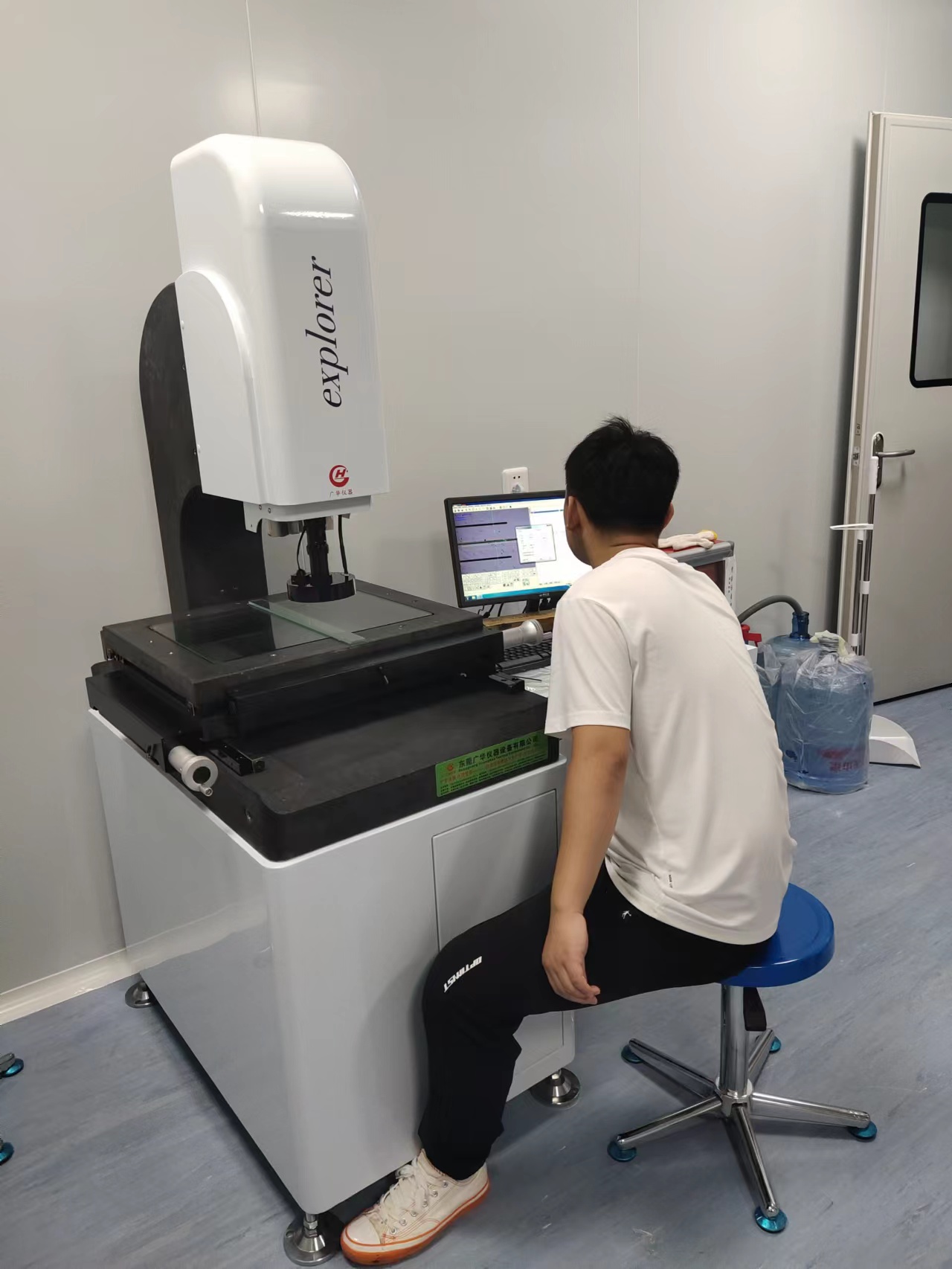 東莞供應(yīng)手動影像測量儀（二次元）生產(chǎn)廠家-廠家報價-廠家供應(yīng)-哪里有-哪里好