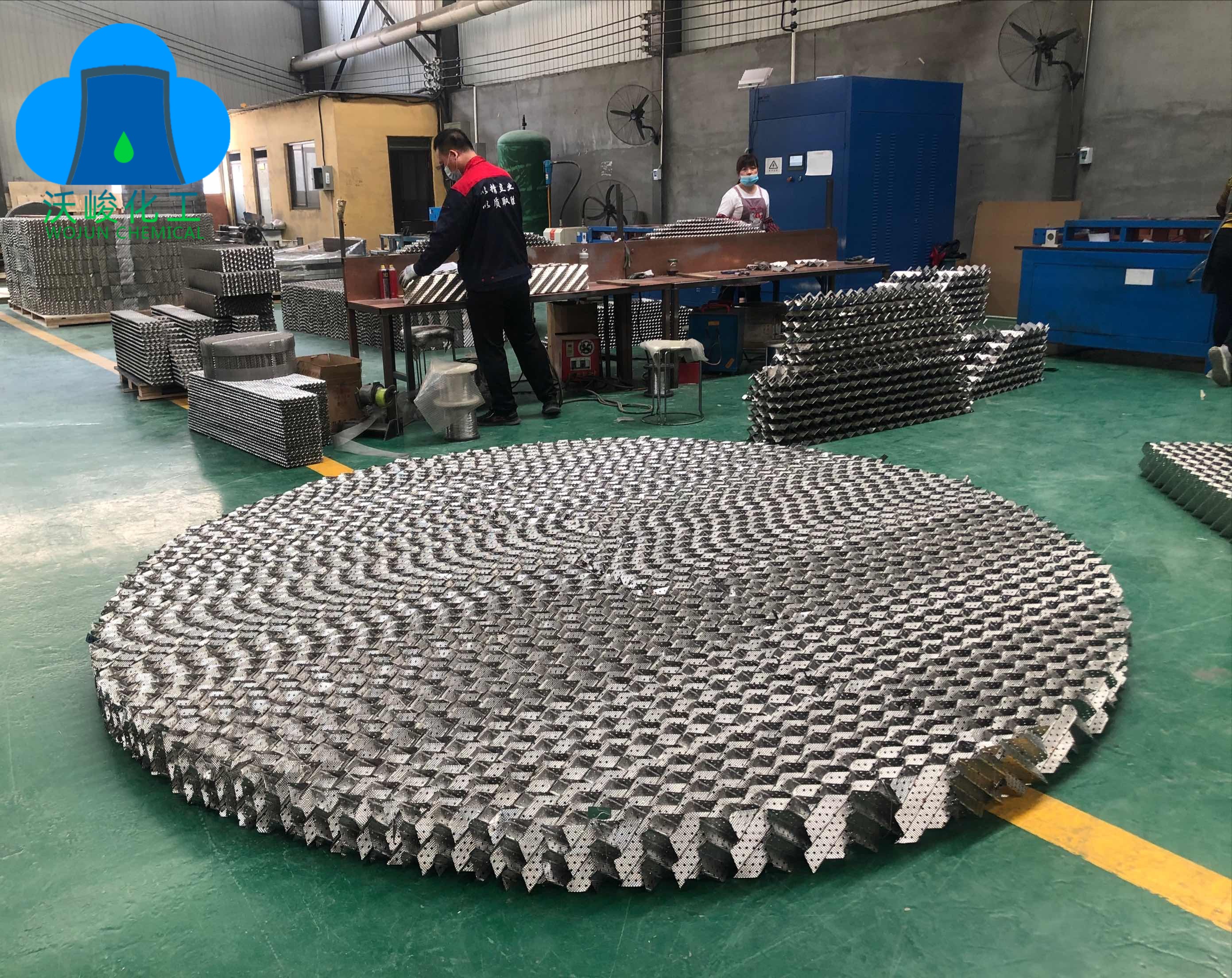 孔板波紋填料規(guī)整填料絲網(wǎng)波紋填料金屬波紋填料金屬孔板波紋填料環(huán)保填料