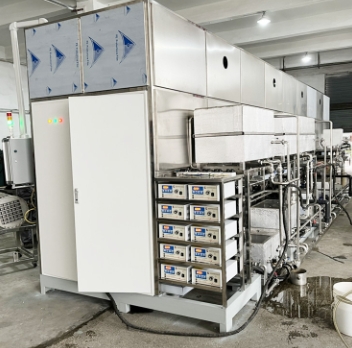 全自動精密五金盲孔化油器超聲波清洗機報價，全自動精密五金盲孔化油器超聲波清洗機批發(fā)，全自動精密五金盲孔化油器超聲波清洗機
