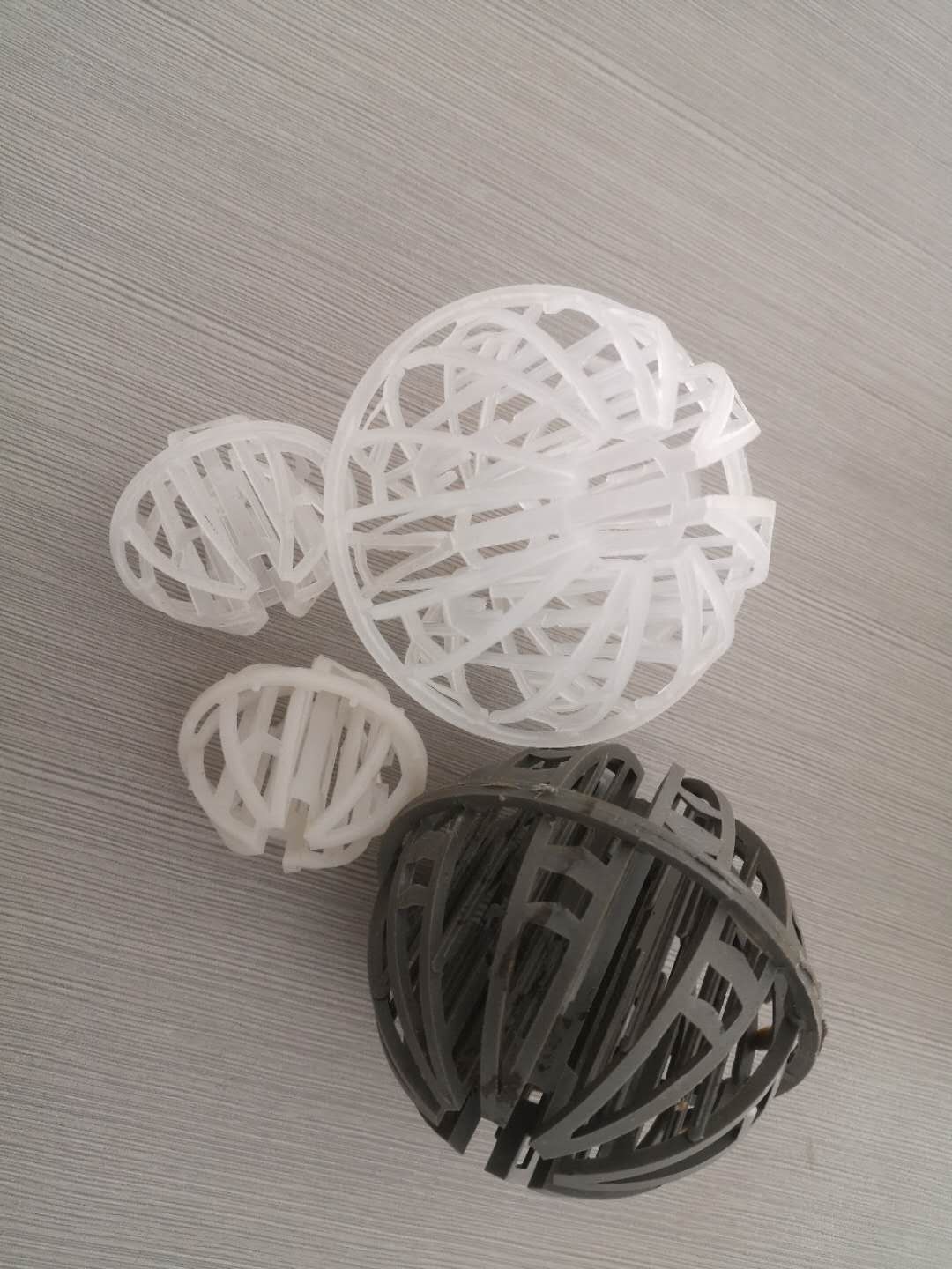 DN50 CPVC環(huán)保球填料  脫硫塔除霧層塑料環(huán)保球 工廠直售環(huán)保填料