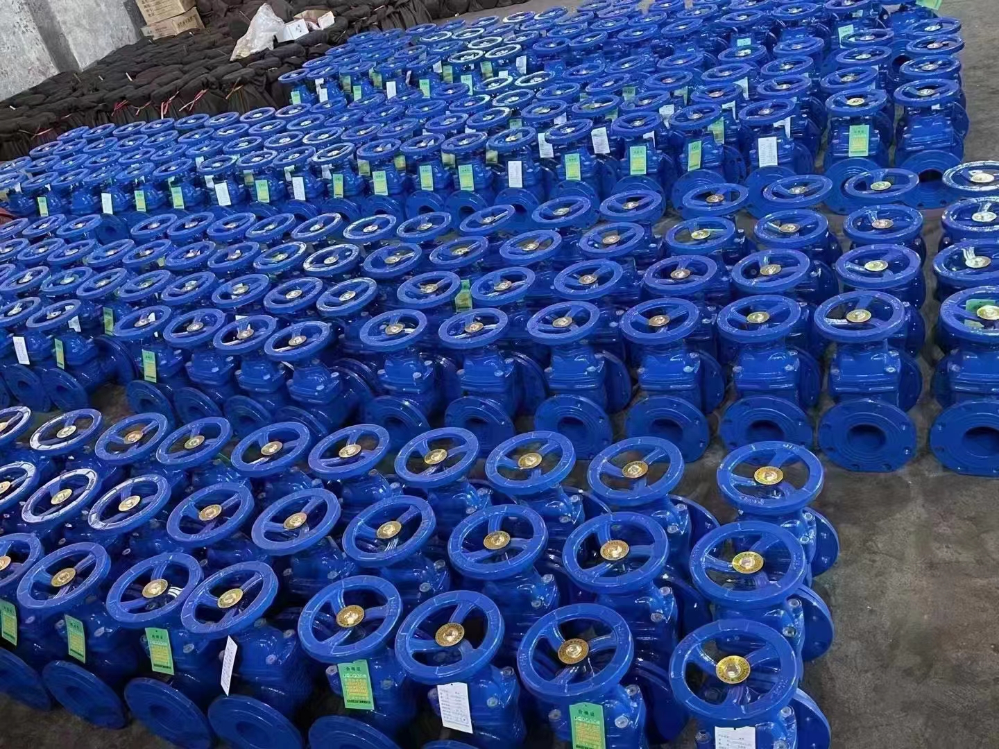 福建軟密封閘閥定制 法蘭軟密封閘閥多少錢 彈性軟密封閘板閥門 軟密封暗桿閘閥