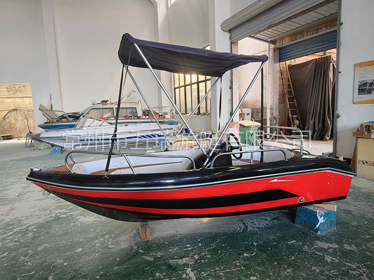 供應(yīng)常州五瑞游艇廠家360玻璃鋼快艇 敞篷休閑艇 規(guī)格多樣 玻璃鋼快艇