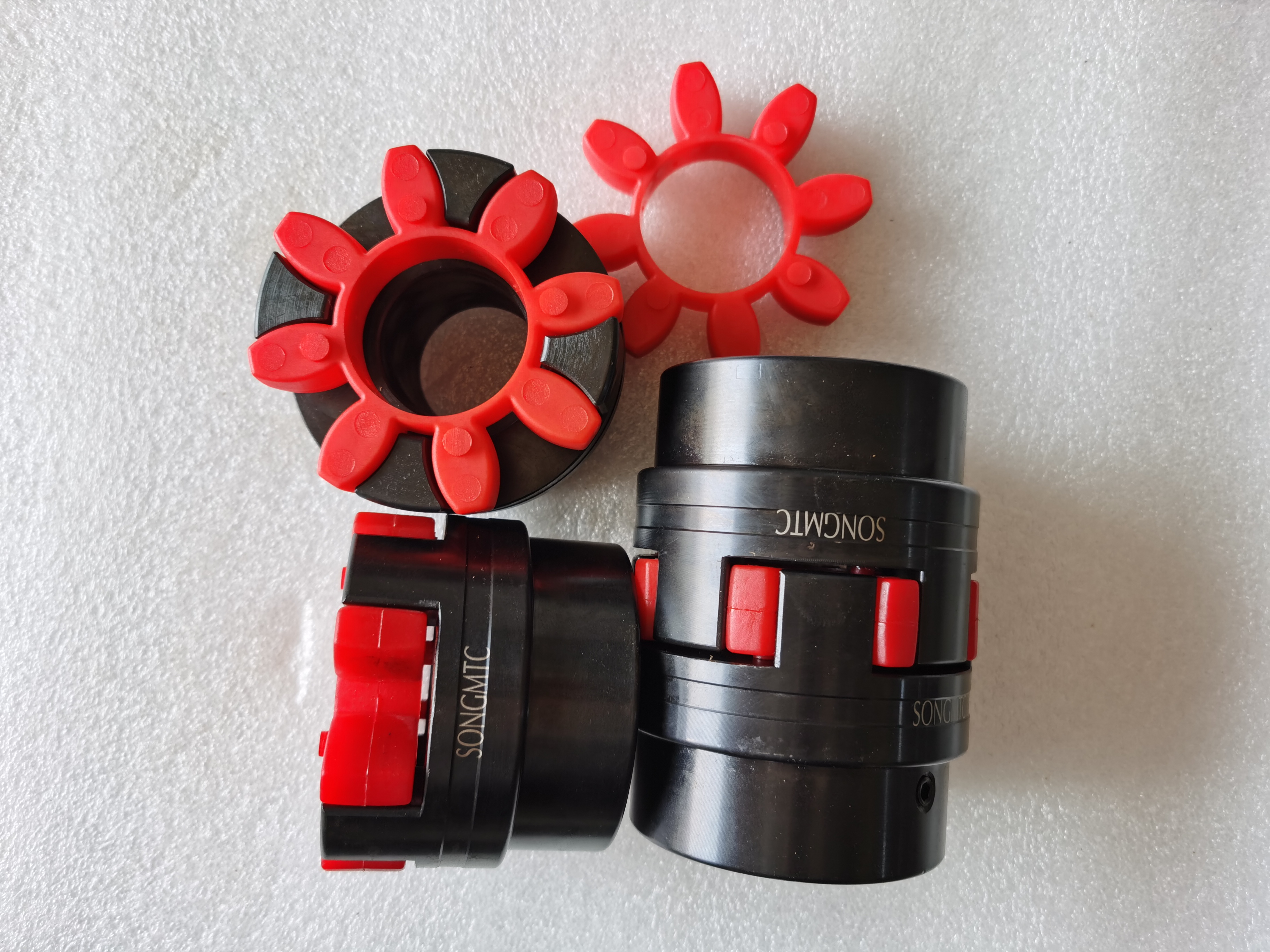 KSTR/GR65梅花星形聯(lián)軸器 SONGMTC不銹鋼聯(lián)軸器定制