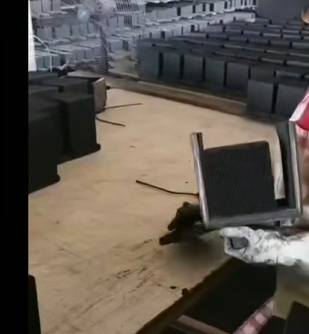 供應(yīng)北京東城區(qū)泳池水處理蜂窩活性炭價格 工業(yè)水處理活性炭生產(chǎn)廠家